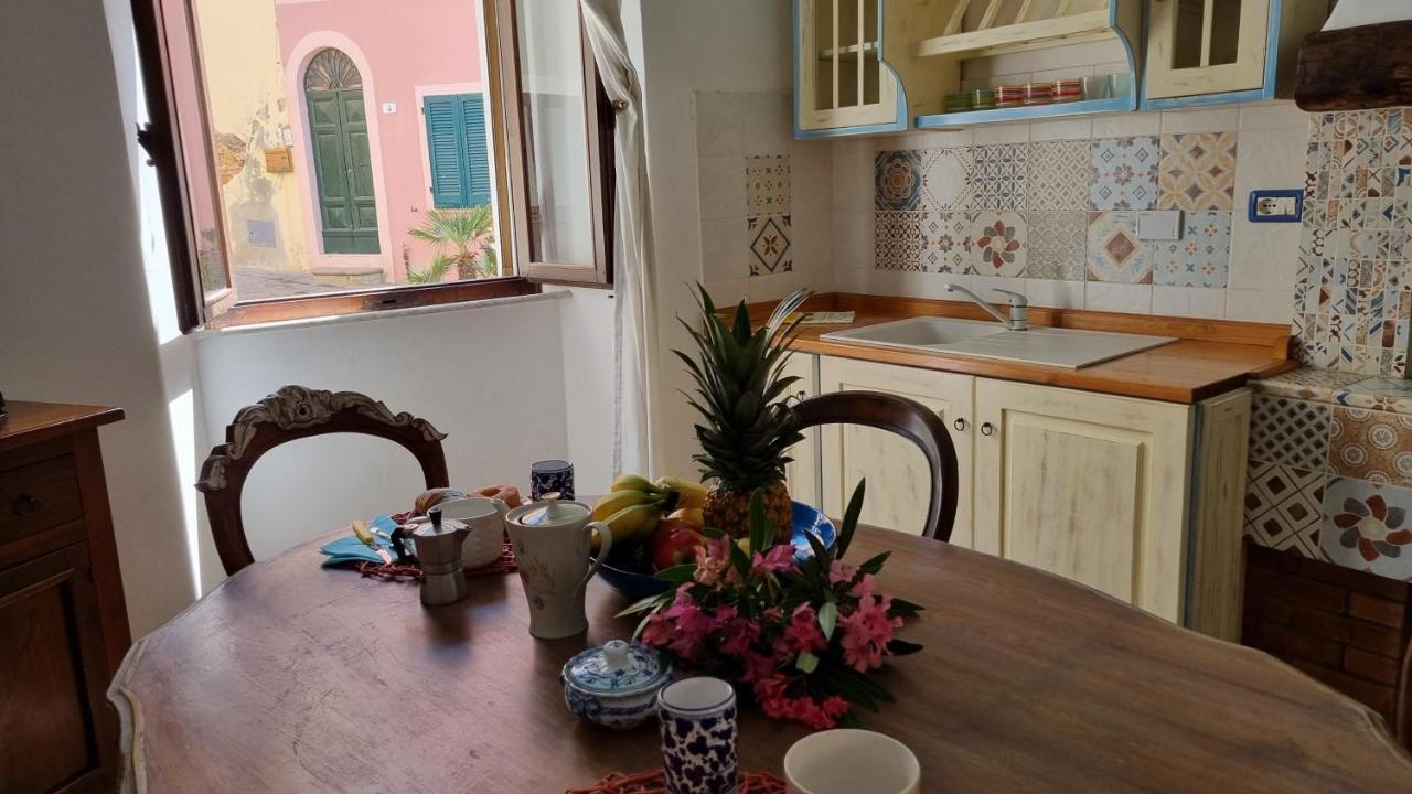La Terrazza Nel Cuore Di Capoliveri Dış mekan fotoğraf